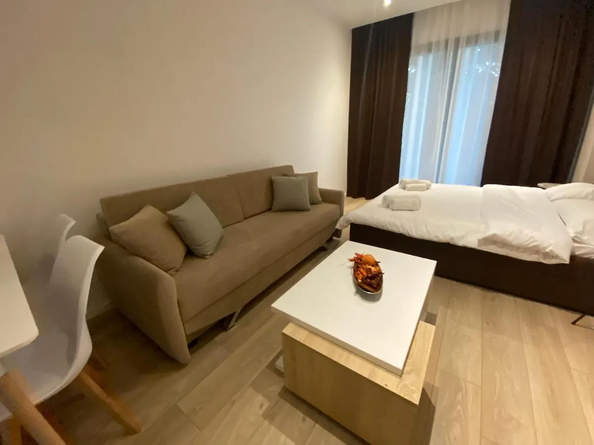Brand New Apts Located At The City'S Main Square-100 Mbs Wifi Durrës Apartment